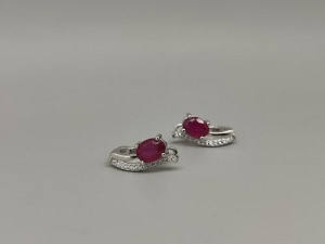 Sidabriniai auskarai su korundu - AUM2454