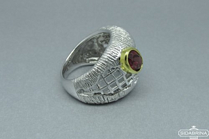 Žiedas su granatu - ZDM543