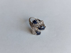 Žiedas su korundu - ZDM1549