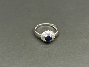 Žiedas su korundu - ZDM1601