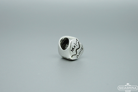 Apyrankės pakabukas - PAA033