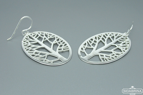 Kabantys sidabriniai auskarai - AUM815