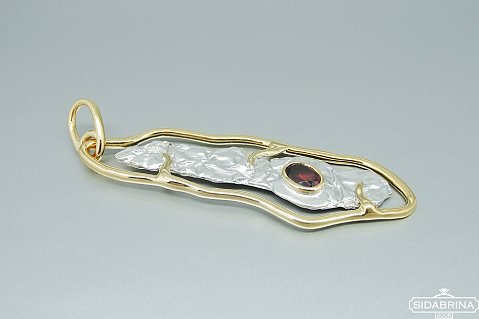 Pakabukas su granatu - PAM653