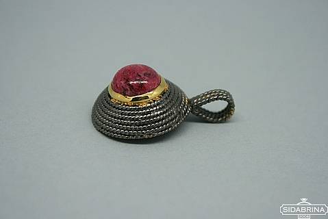 Pakabukas su natūraliu akmenimi - PAM308