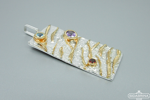 Pakabukas su natūraliais akmenimis - PAM508