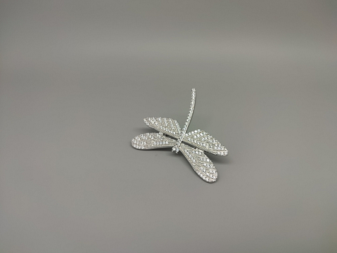 Sidabrinė sagė su cirkoniu - SGM102