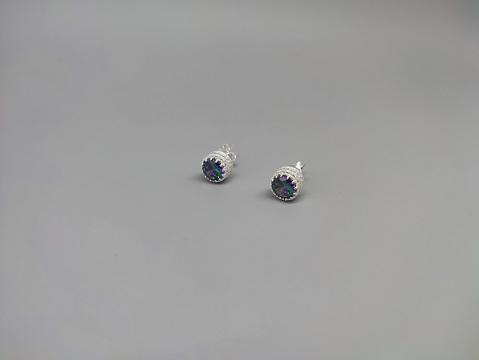 Sidabriniai auskarai su mistiniu kvarcu - AUM2408