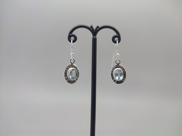 Sidabriniai auskarai su topazu - AUM2409