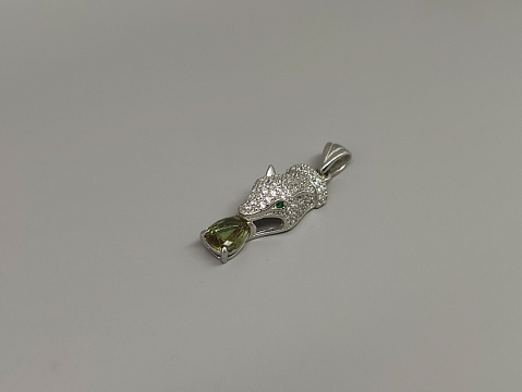 Sidabrinis pakabukas su sultanitu - PAM923