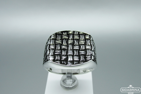 Sidabrinis žiedas - ZDV218