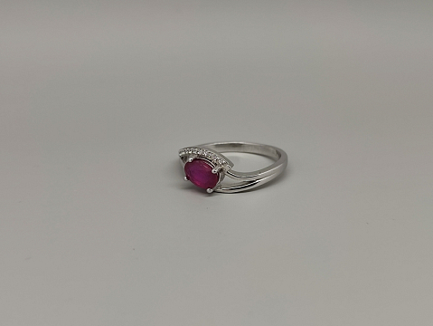 Sidabrinis žiedas su korundu - ZDM173