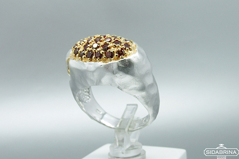 Žiedas su granatais - ZDM876