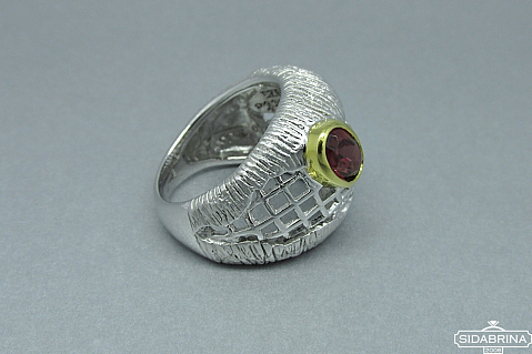 Žiedas su granatu - ZDM543