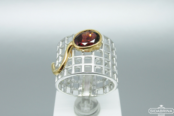 Žiedas su granatu - ZDM855