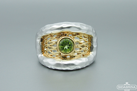 Žiedas su peridotu - ZDM860