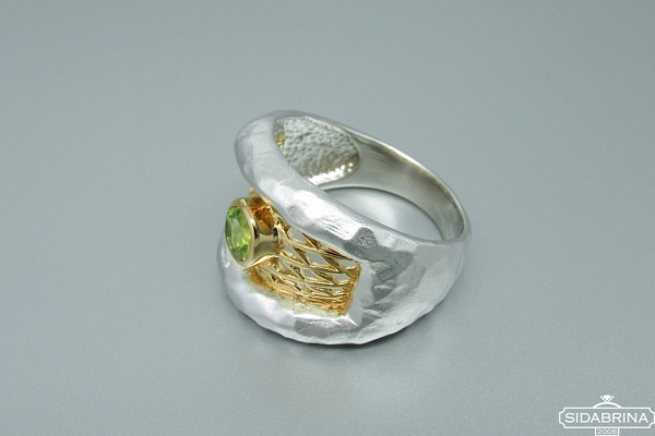 Žiedas su peridotu - ZDM860