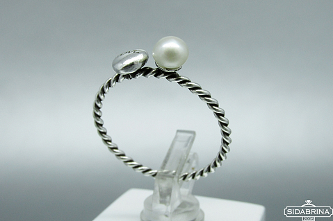 Žiedas su perlu - ZDM783