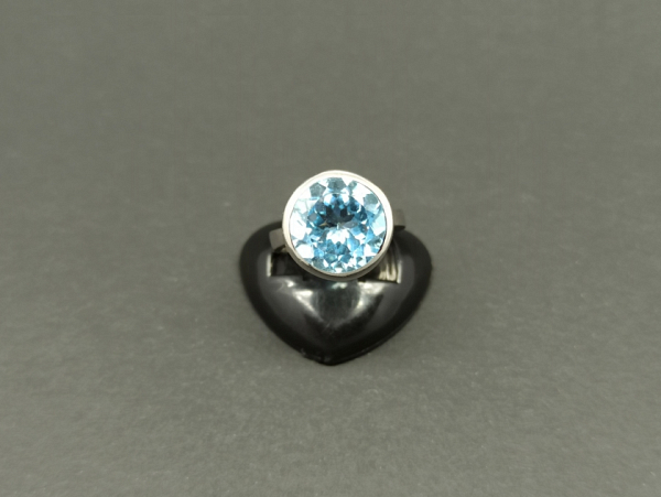Žiedas su topazu - ZDM1626